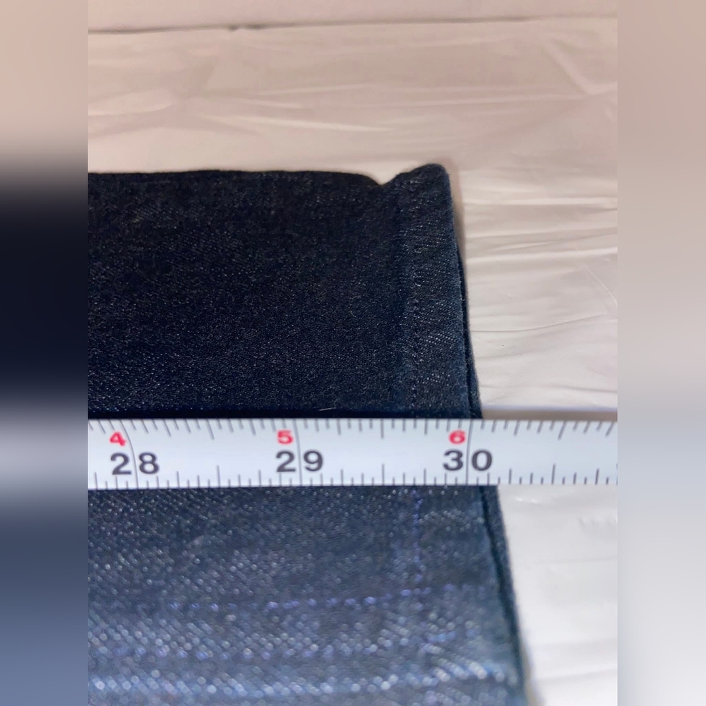 Dark Blue Denim Jeans By Levis - Picture 4 of 10